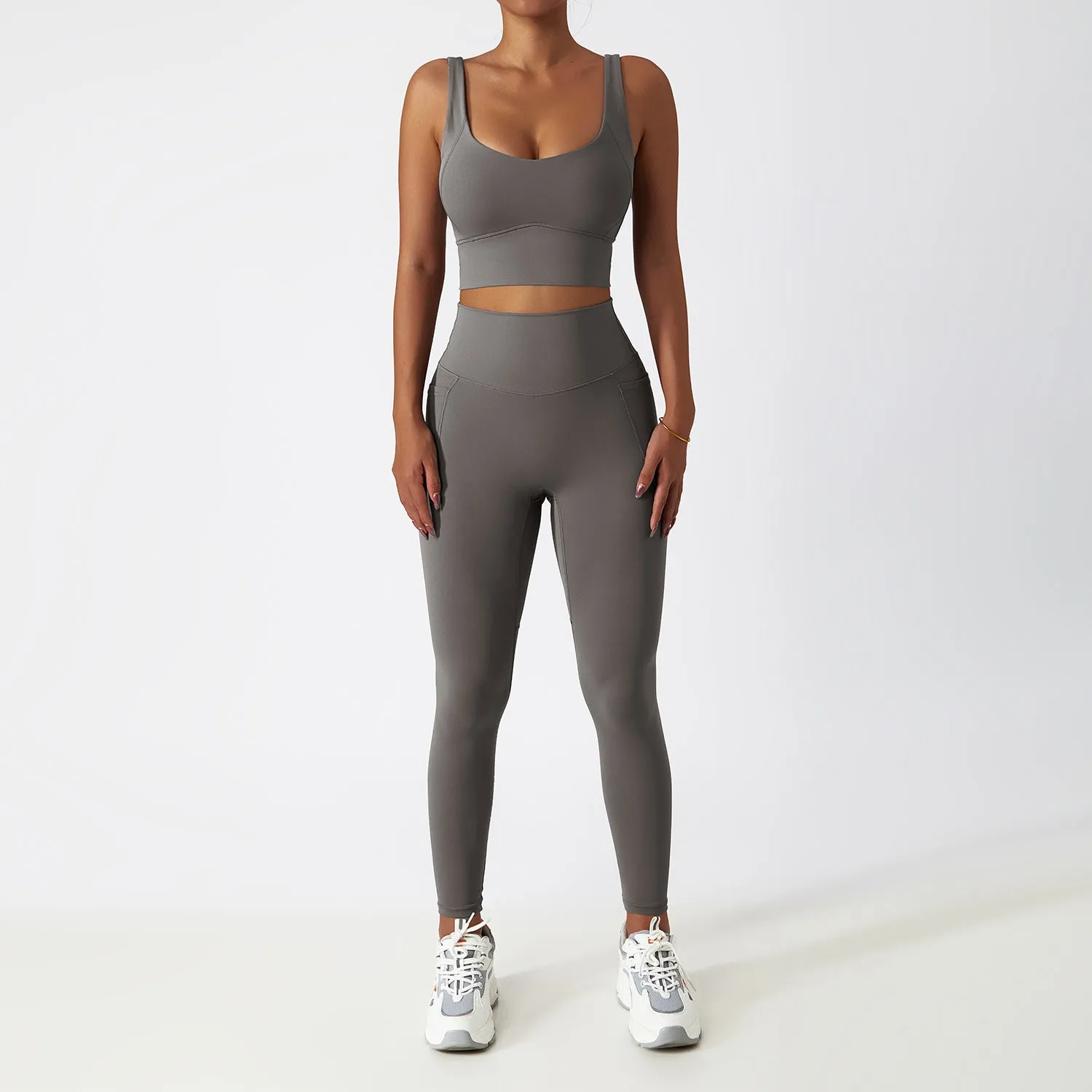 Breathable cloud-sensing long workout Sets