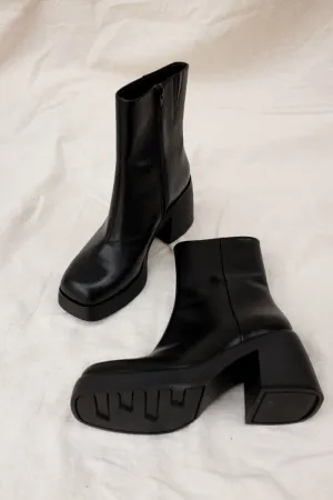 BROOKE BOOTS