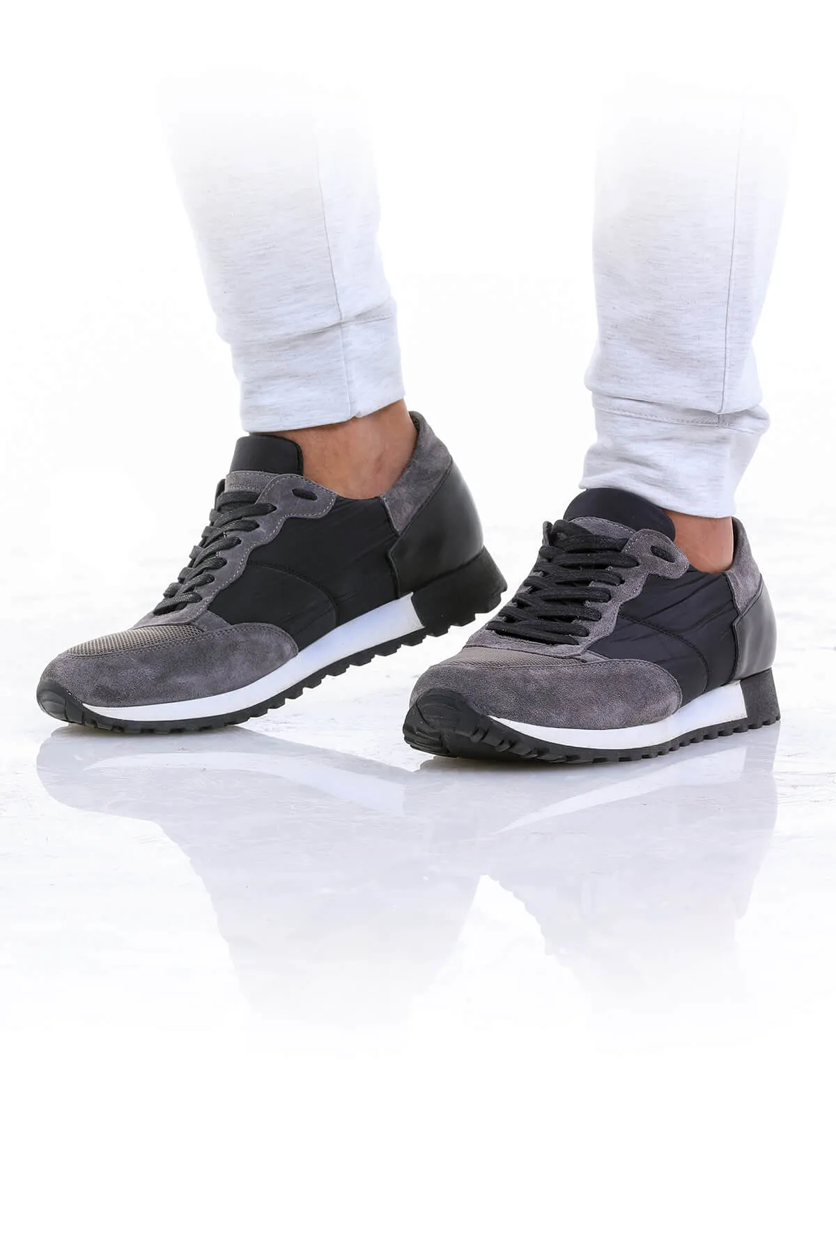 Casual 100% Genuine Leather Gray Lace-Up Shoes